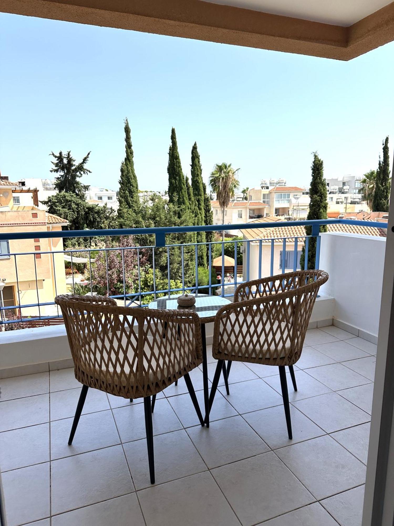 H&O Golden Sun Suite Paphos Exterior foto