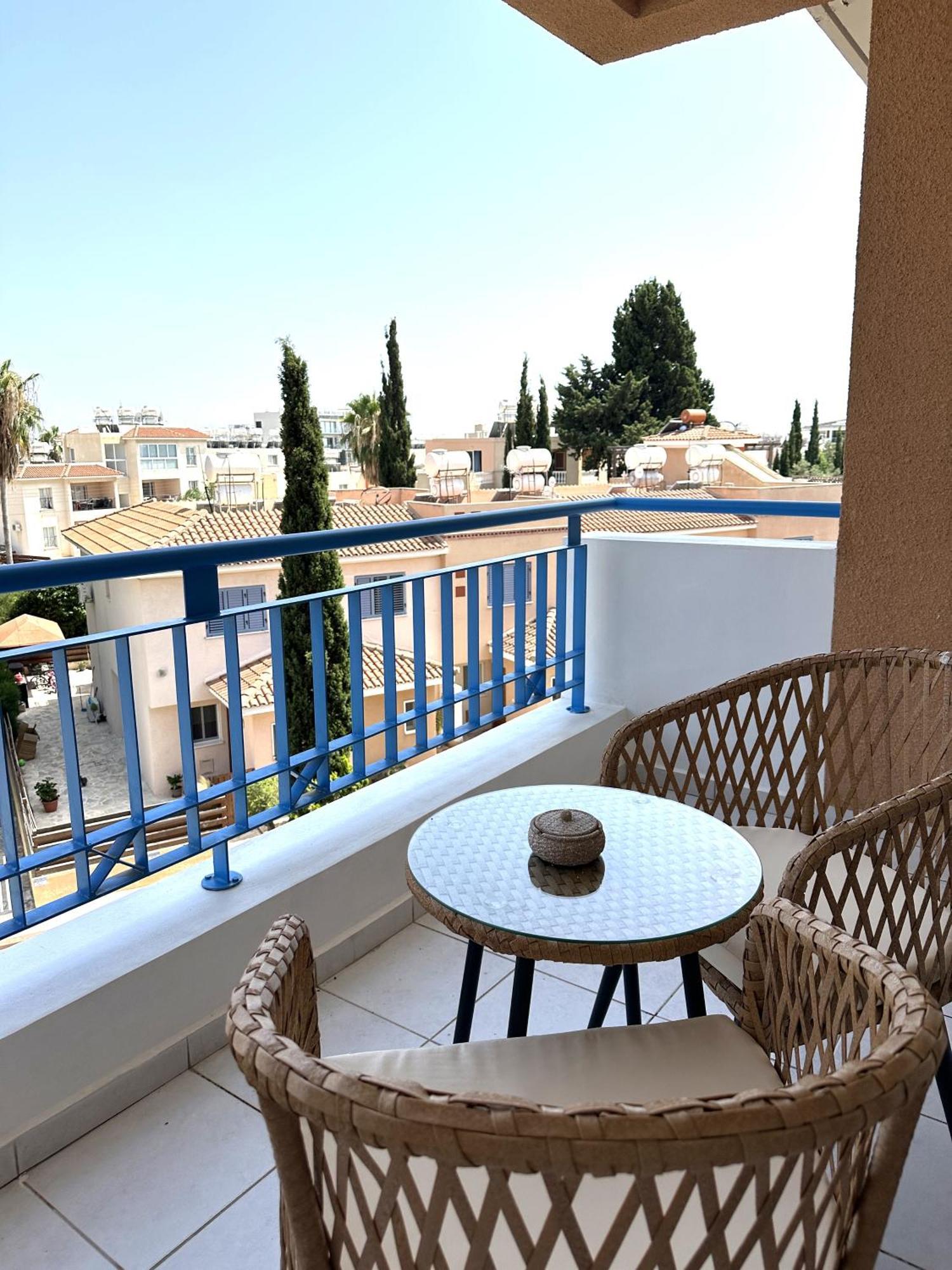 H&O Golden Sun Suite Paphos Exterior foto