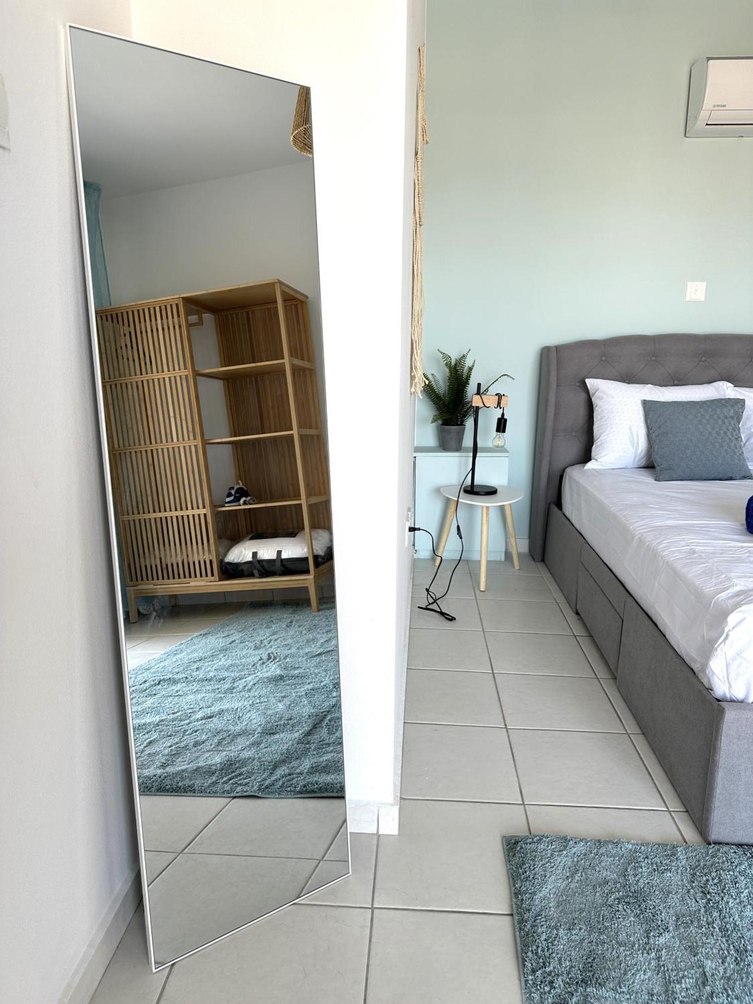 H&O Golden Sun Suite Paphos Exterior foto